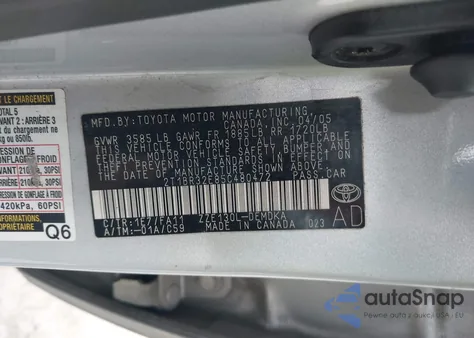 2005 Toyota Corolla Ce z USA, uszkodzony, nr VIN 2T1BR32E85C480472